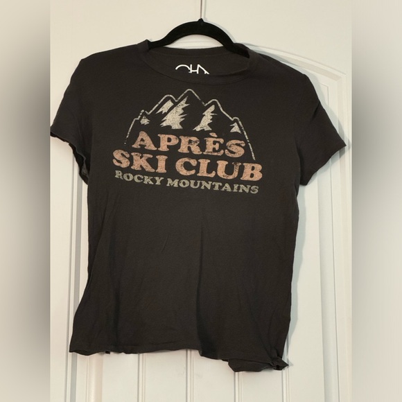 Anthropologie Apres Ski Club Graphic Tee - Picture 1 of 8